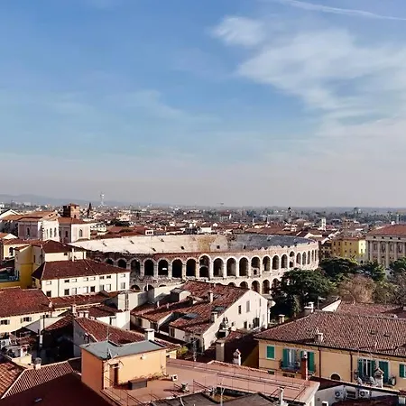Attico Arena,200mqnetflix-wifi-air Conditioning Apartment Verona