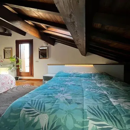 Apartment Attico Arena,200mqnetflix-wifi-air Conditioning
